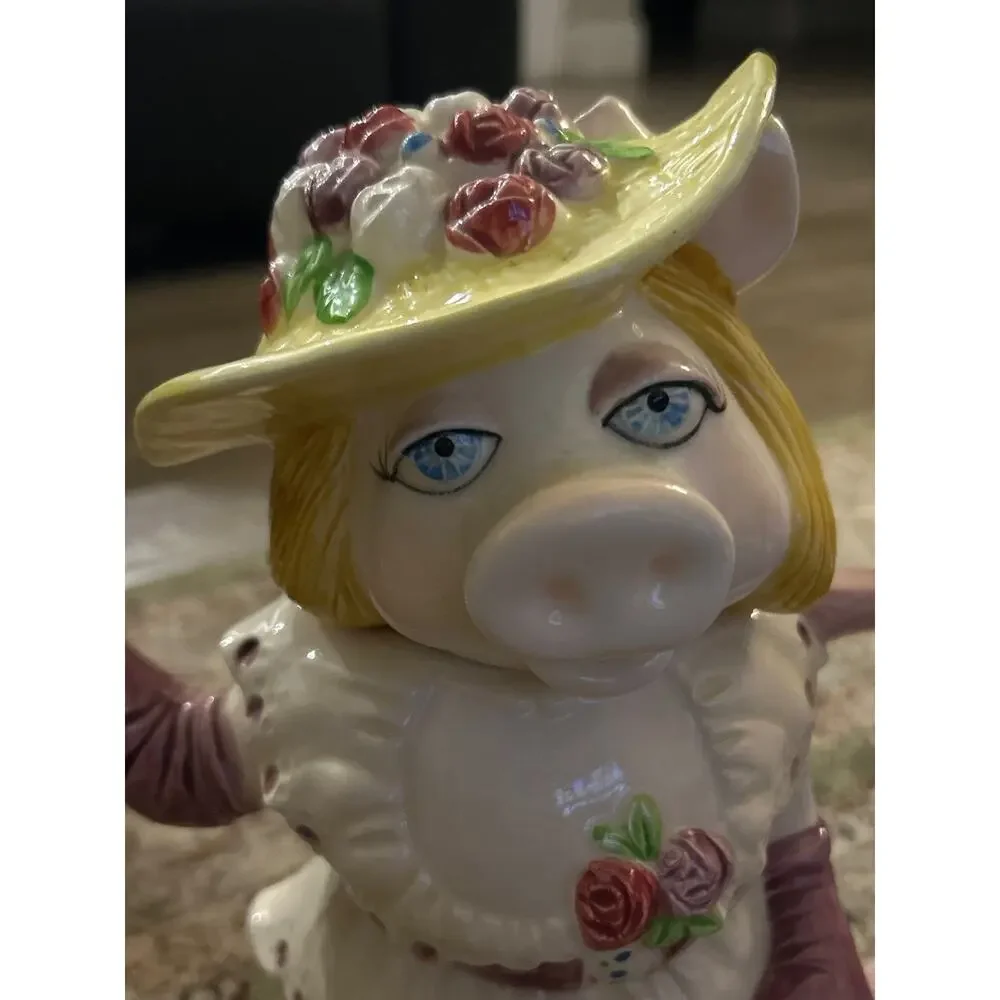Miss Piggy Teapot From Sigma